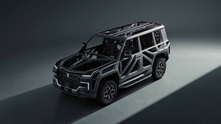 深圳43仰望U8硬派越野的科技魅力，国能汽车对传统燃油车市场的冲击